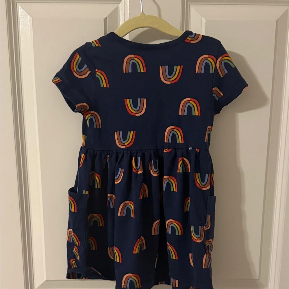 Hanna Andersson Rainbow Patterned kid’s dress - Picture 3 of 3